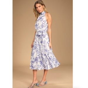 LULUS FLOAT TO YOU WHITE FLORAL PRINT HLATER TIERED MIDI DRESS SIZE M